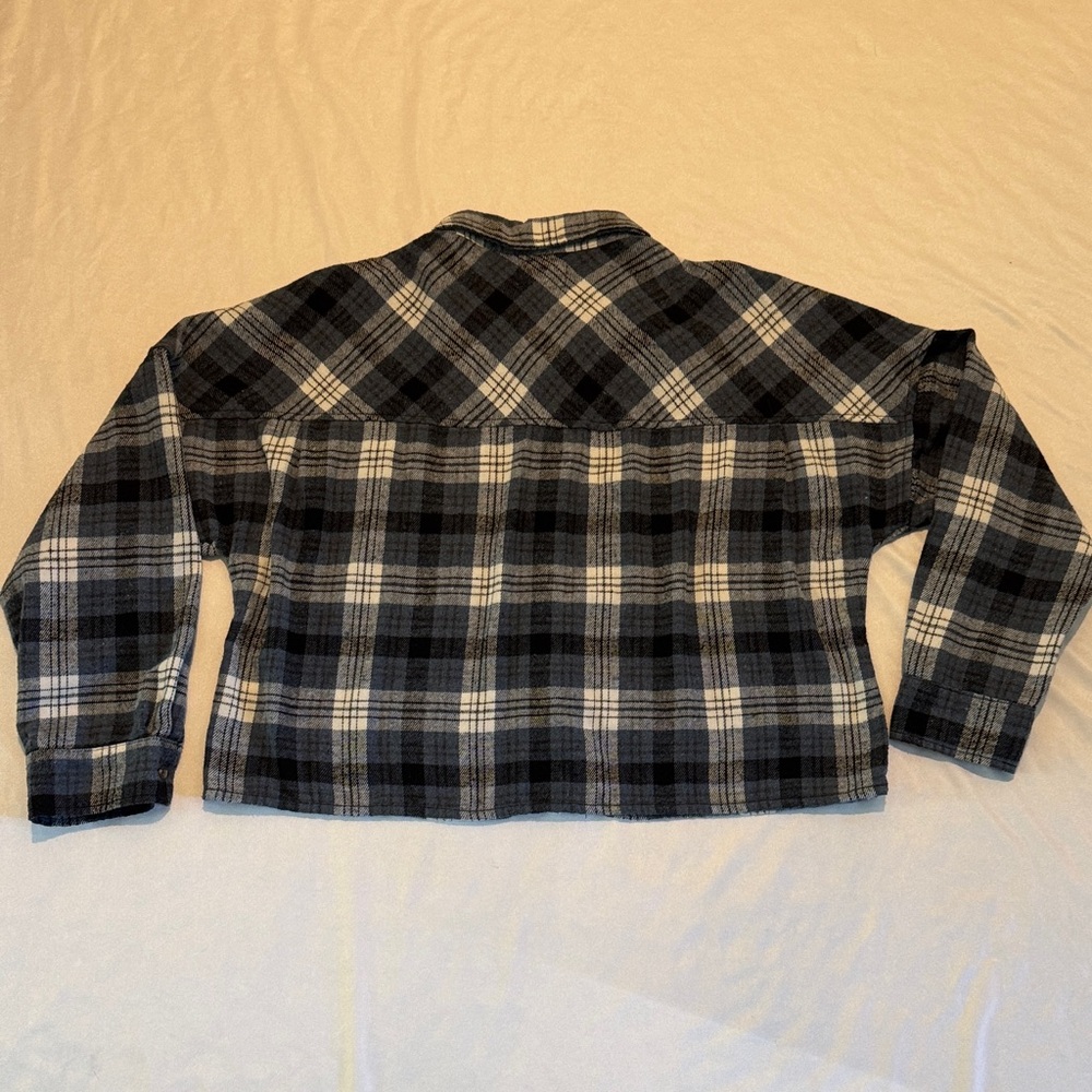 Ci Sono Women’s Flannel Blue and White Plaid Shirt XL - Picture 5 of 8